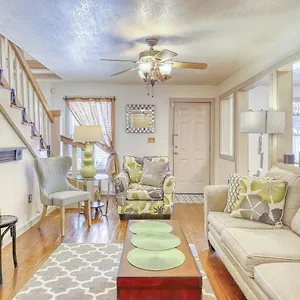 Taylor Holiday home Savannah